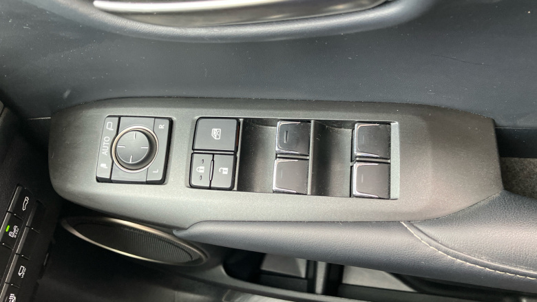 Lexus NX 300h 2.5 Takumi 5dr CVT [Pan roof] Hybrid Estate